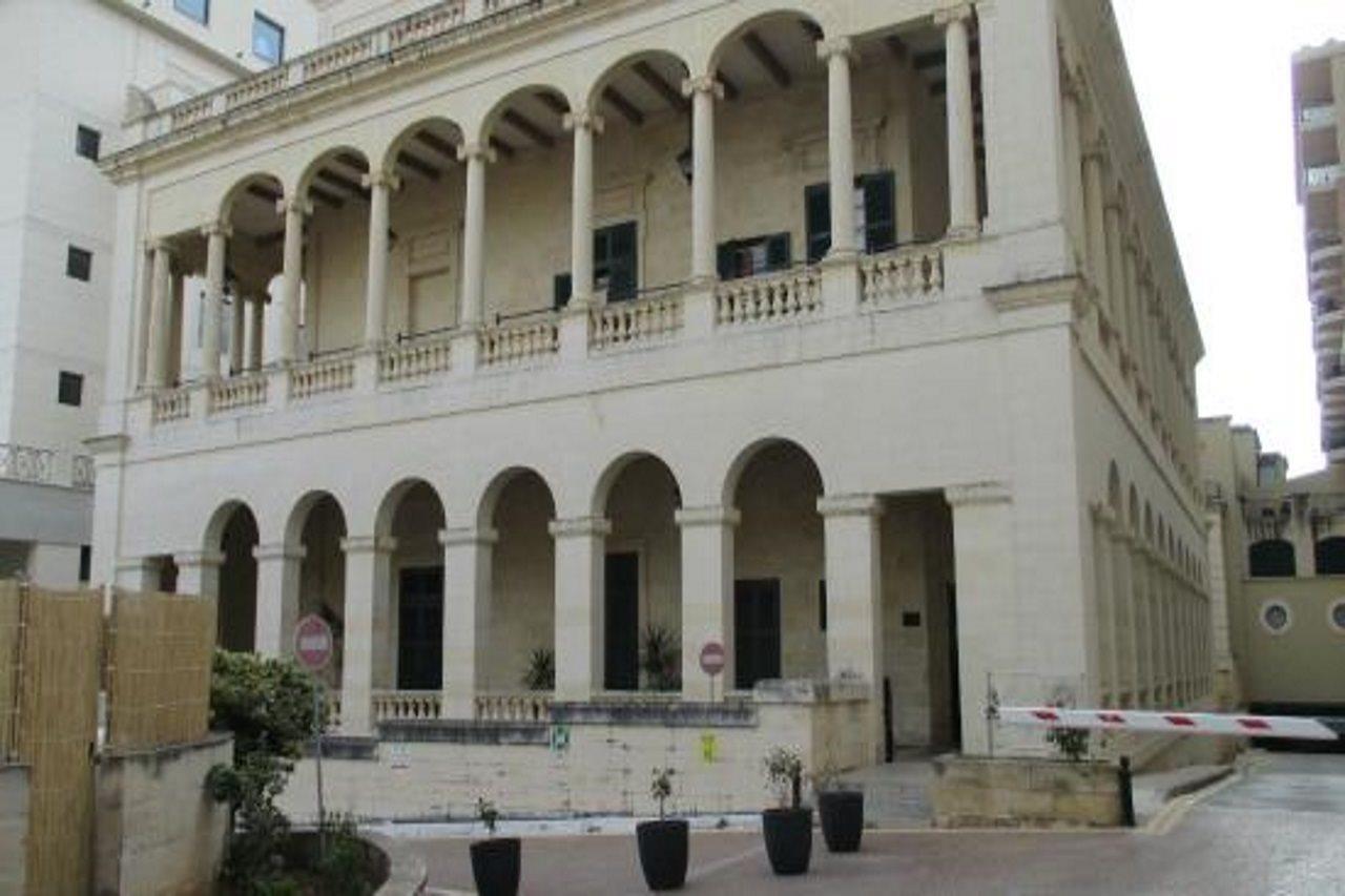 Ax Palazzo Capua Hotel Sliema Exterior photo